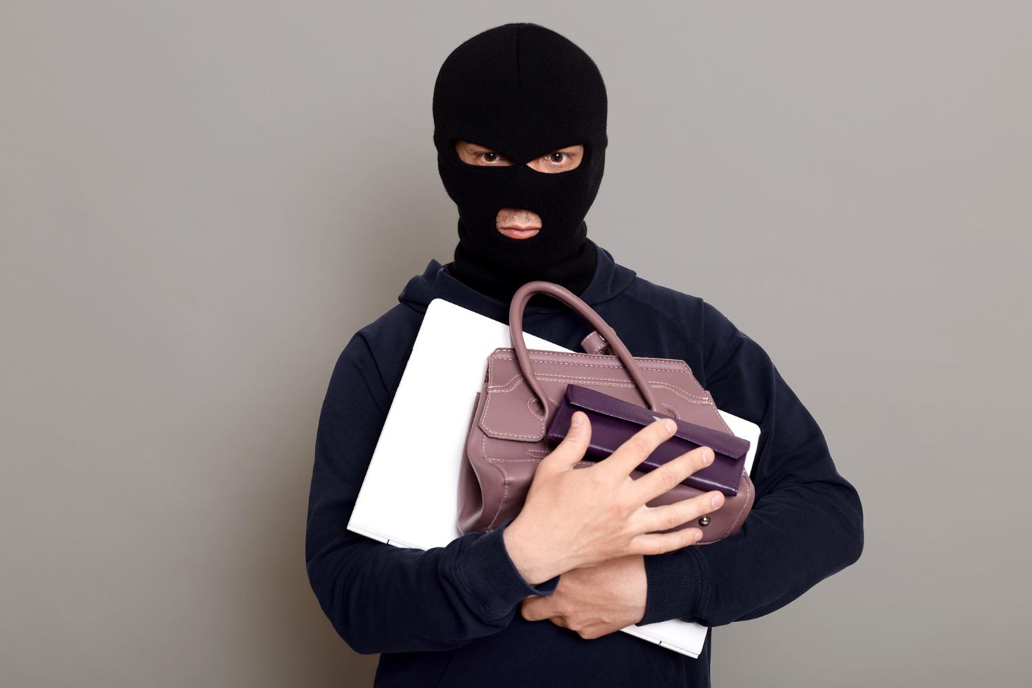 Отпуск мечты или кошмар за ваши деньги? Гайд по выбору турагентства, которое не кинет.